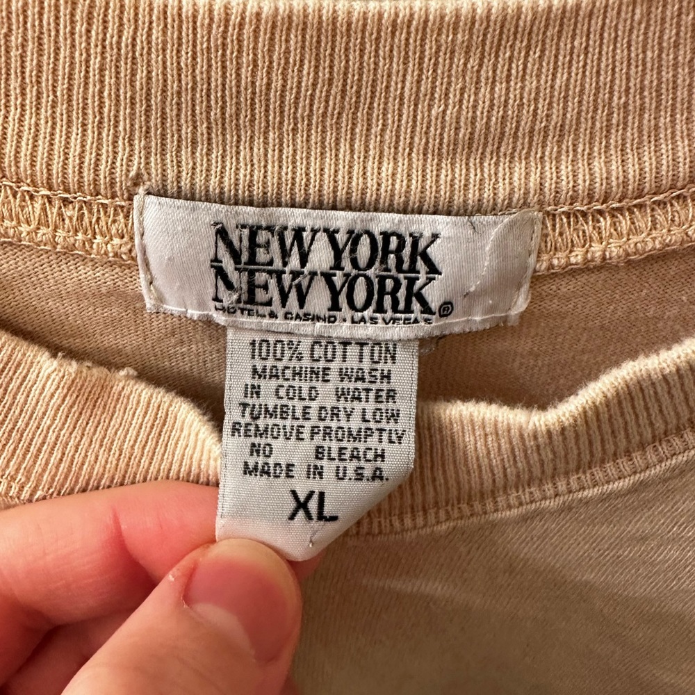 New York thick long sleeve t-shirt - Picture 3 of 6